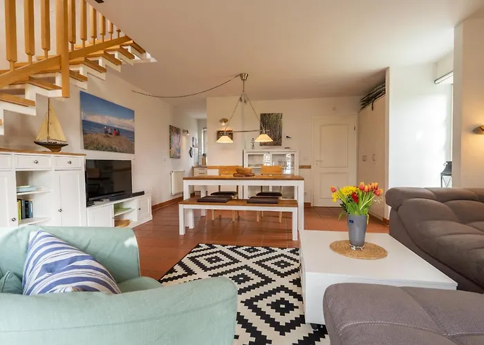 Rugana - Komfortplus Mit 2 Schlafzimmern Und Terrasse D43 *